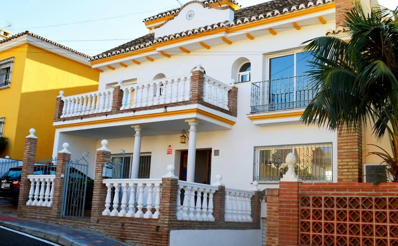 B&B Casa AriGiLi Fuengirola Bed and breakfast